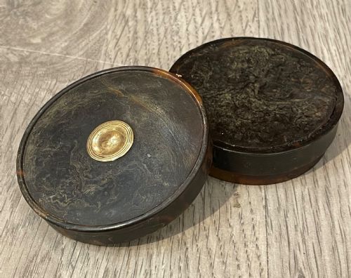 GEORGIAN TORTOISESHELL GOLD SNUFF BOX - ADDITIONAL PHOTO 3