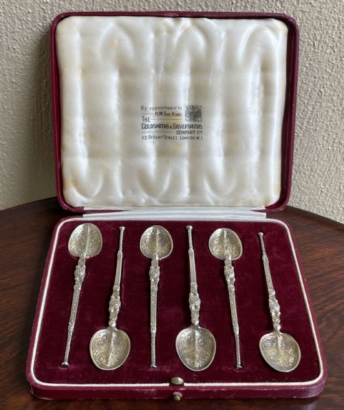 Set of Six Silver Gilt Anointing Spoons London 1936