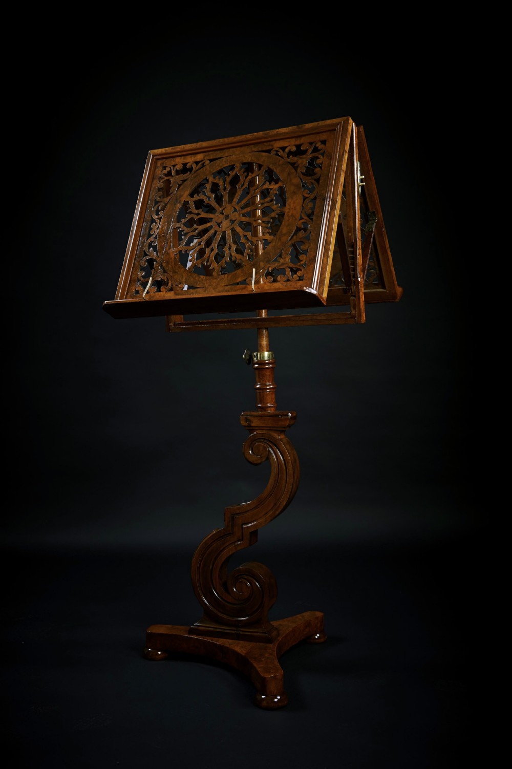 Fabulous Victorian Figured Walnut Duet Stand
