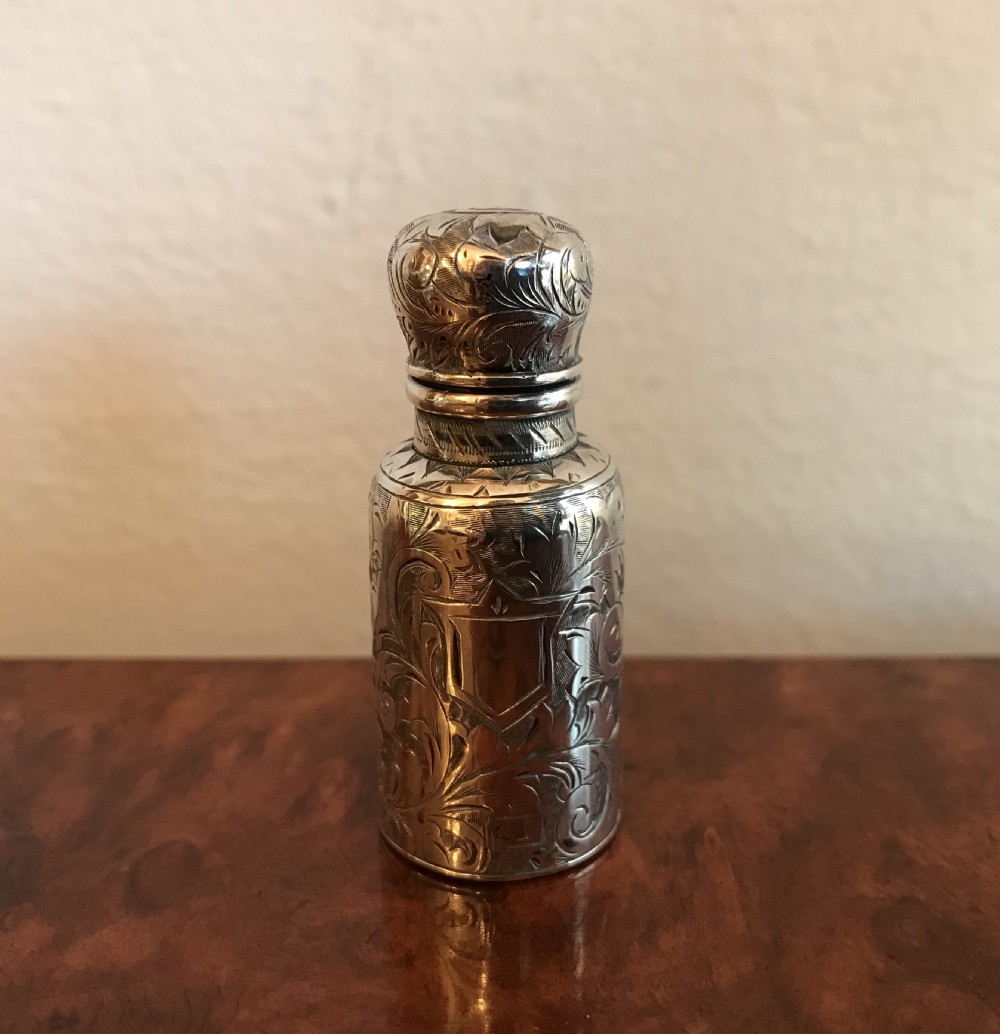 Victorian Silver Scent Bottle, hallmarked Birmingham 1887 by Arthur Wilmore Pennington View II