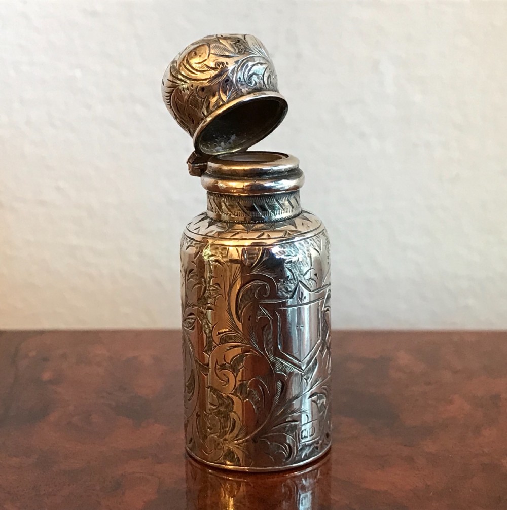 Victorian Silver Scent Bottle, hallmarked Birmingham 1887 by Arthur Wilmore Pennington View V