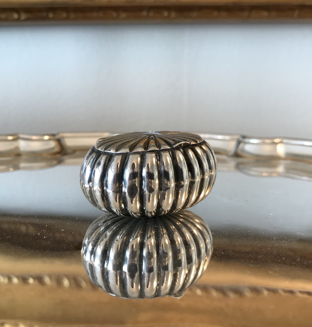 Victorian Silver Snuff Box, hallmarked Birmingham 1891 by Levi & Salaman View II