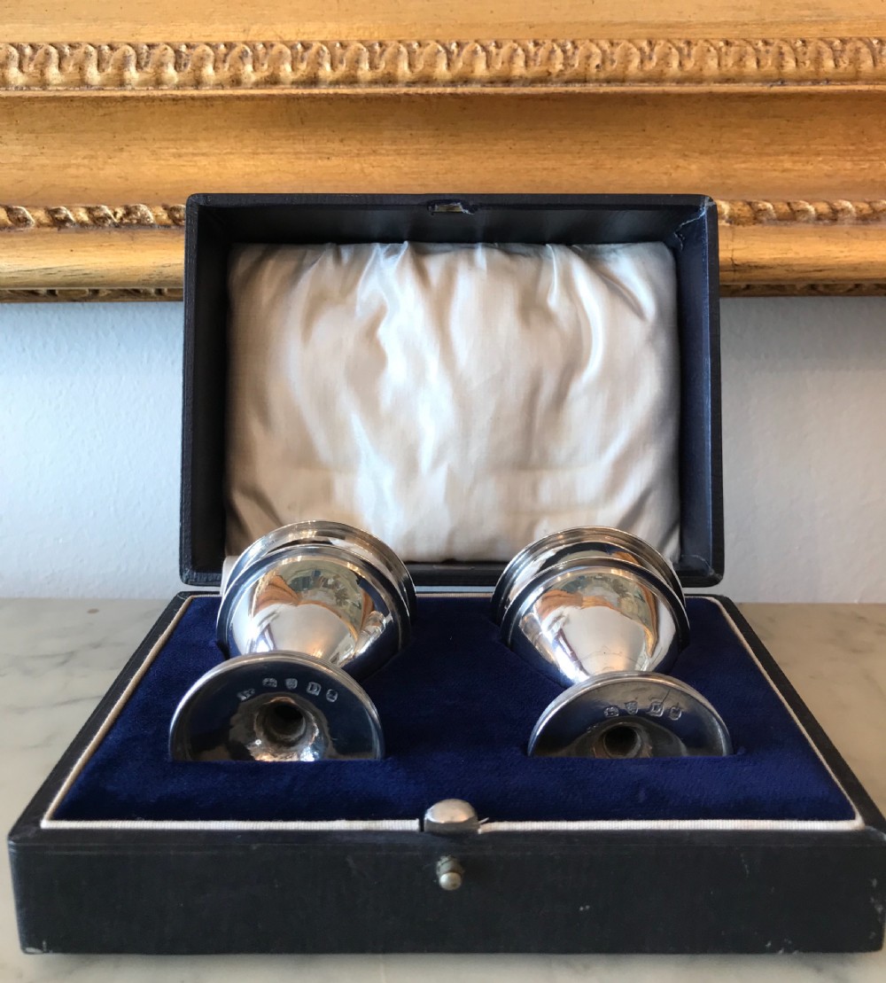 Pair George III silver egg cups, hallmarked London 1799 by John Emes View II