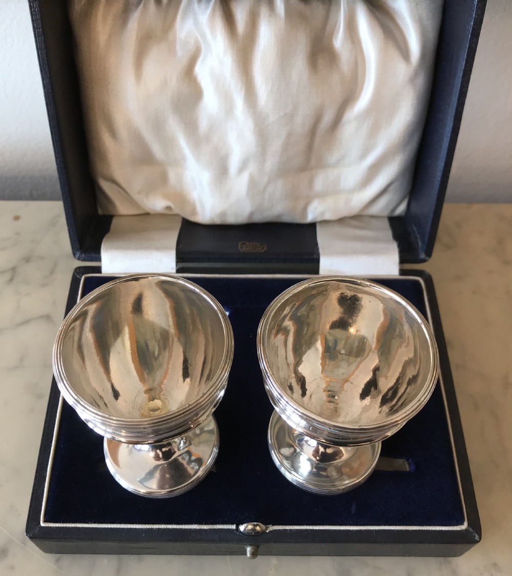 Pair George III silver egg cups, hallmarked London 1799 by John Emes View VII