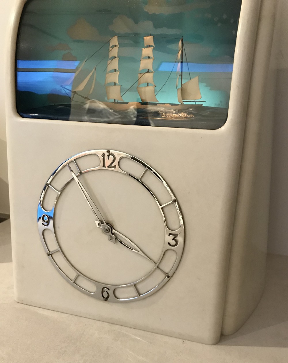 Art Deco Vitascope Clock View VI