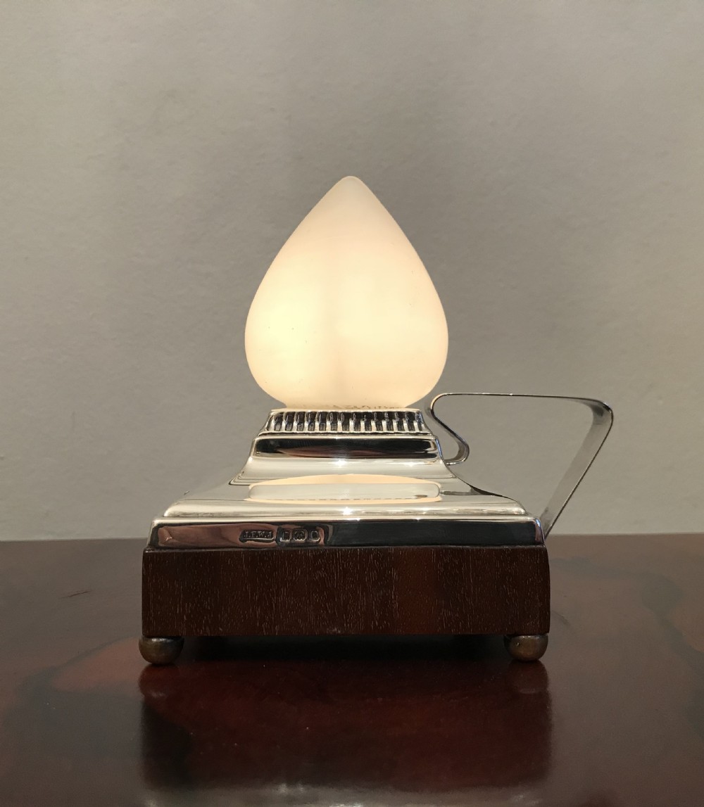 Rare 1930 Silver ‘Go to bed’ lamp 