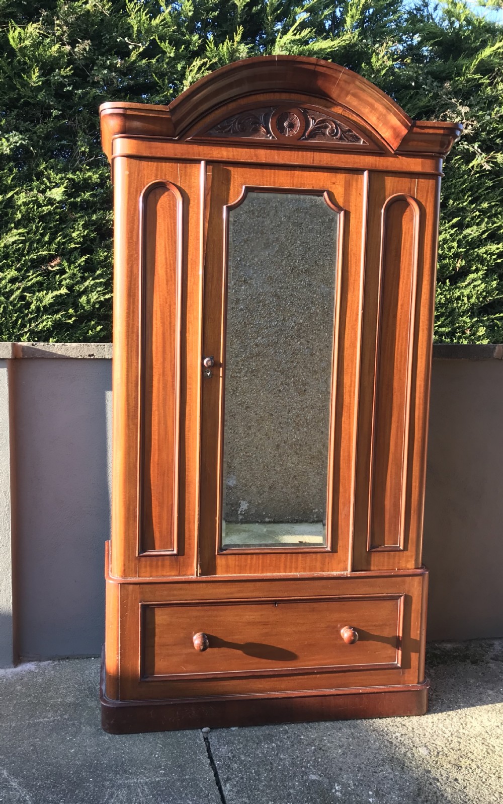 Victorian mahogany single wardrobe 