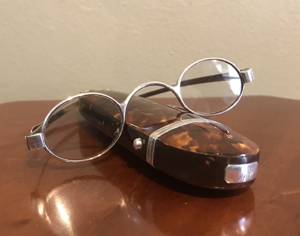 George IV Silver Spectacles and original Tortoiseshell Case View IX