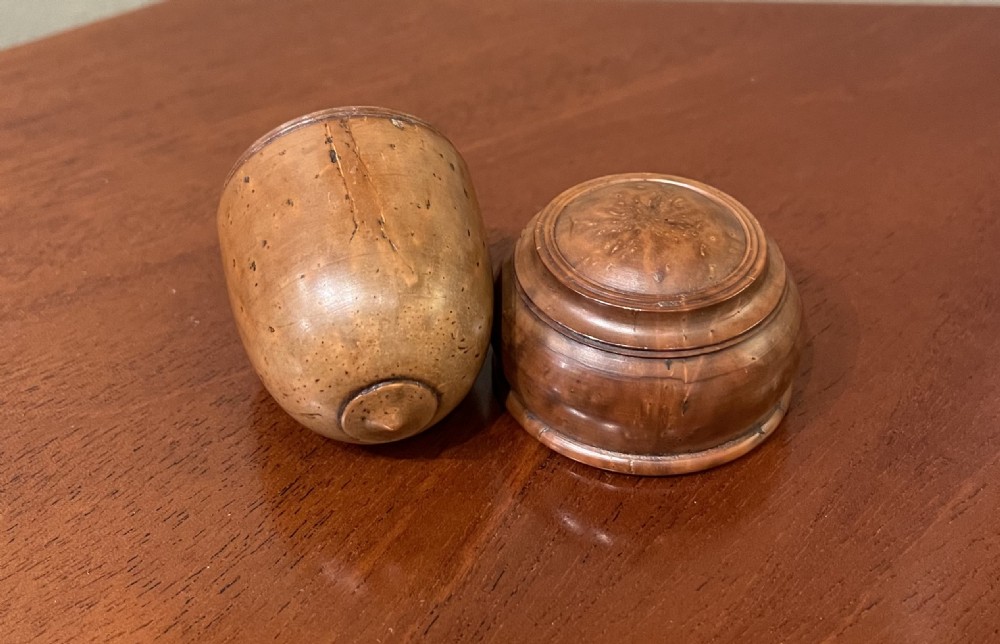 Quality Georgian Coquilla nut box in the form of an acorn. View VI