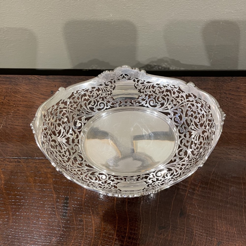 George V Silver Basket by Atkin Brothers, hallmarked Sheffield 1920 View V