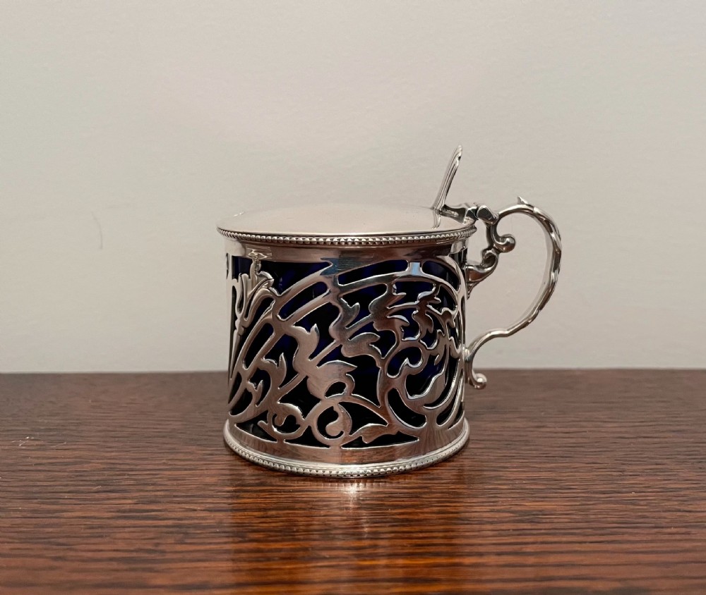 Quality Late Victorian Solid Silver Mustard Pot, 1901