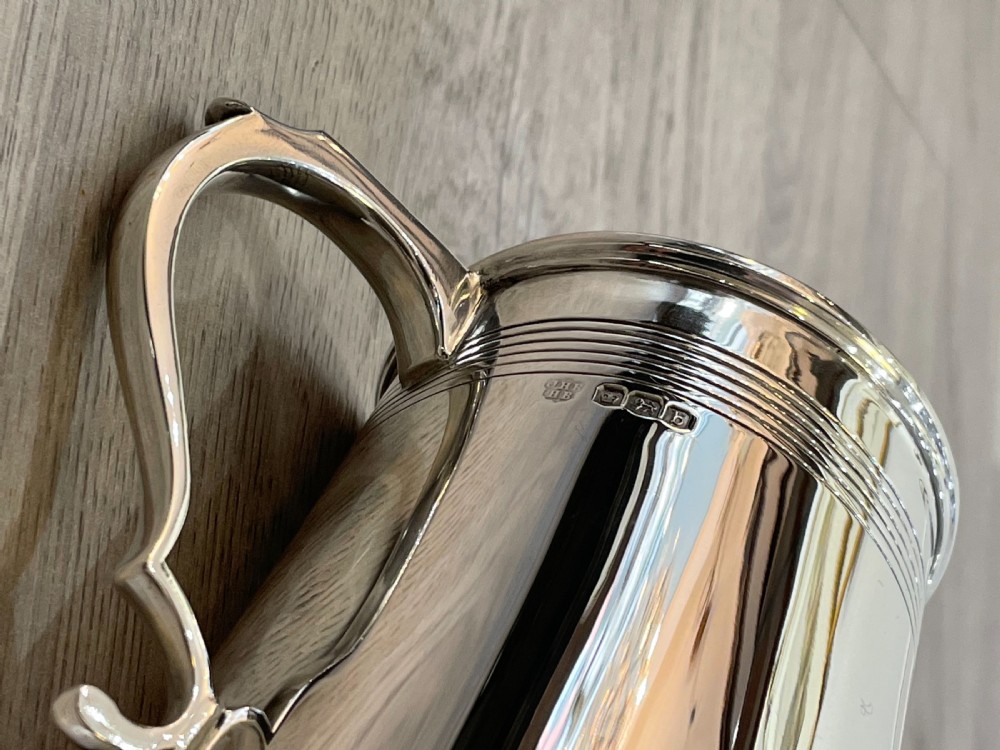 Heavy George V solid silver half pint tankard by Z Barraclough & Sons, Hallmarked Sheffield 1919 View VIII