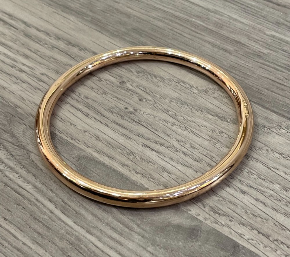 9ct Rose Gold Bangle, hallmarked Birmingham 1945 View III