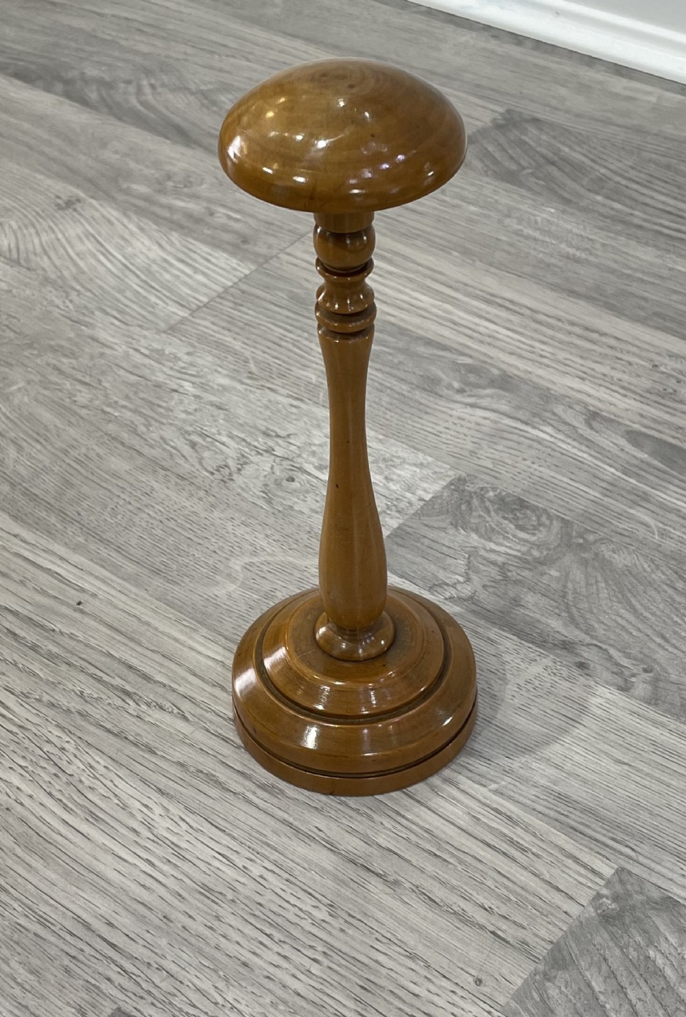 Georgian Wig Hat Stand