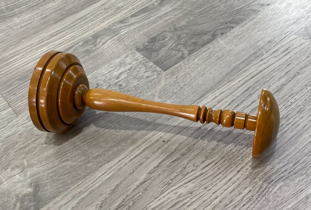 Georgian Wig Hat Stand View V
