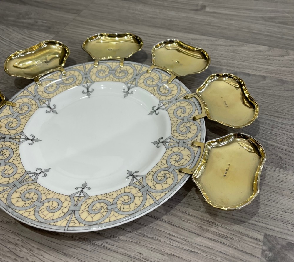 Rare Set of Six George V Silver Gilt Pip Trays View IV