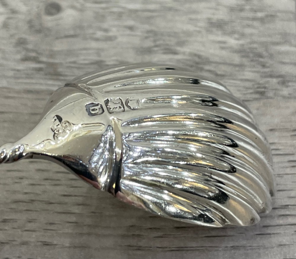 Victorian Silver Caddy Spoon, Onslow Pattern View IV