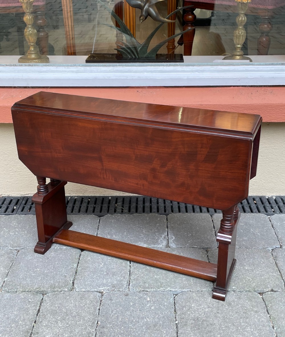 Late Victorian Baby Sutherland Table View II