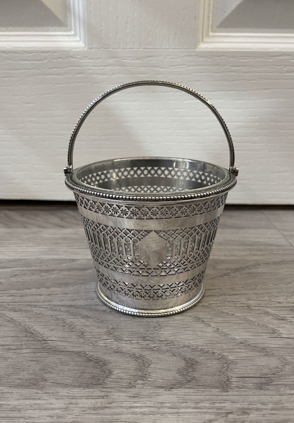 Quality George V Solid Silver Swing Handle Basket, hallmarked London 1911