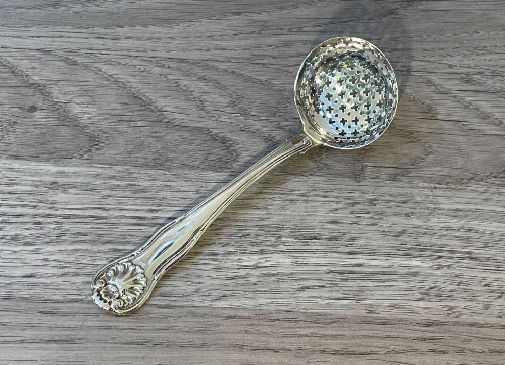 George IV Silver Sugar Sifter Spoon, 1822 View II