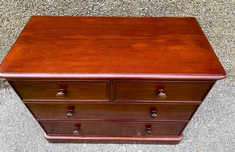Victorian Mahogany Chest of Drawers View VIII