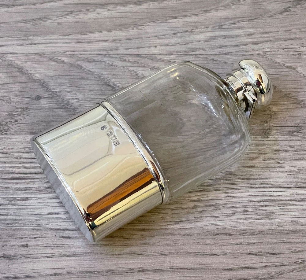 Edwardian Solid Silver Hip Flask By Drew & Sons, London 1907