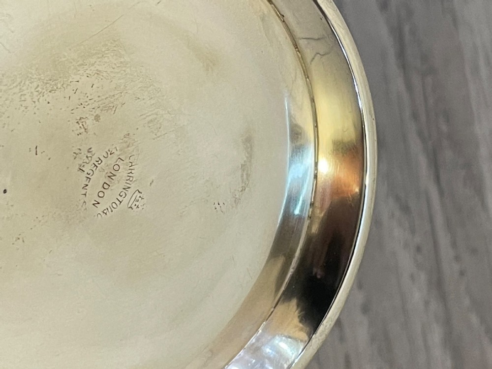 Heavy Edwardian solid silver half pint tankard mug by Carrington & Co, London View X