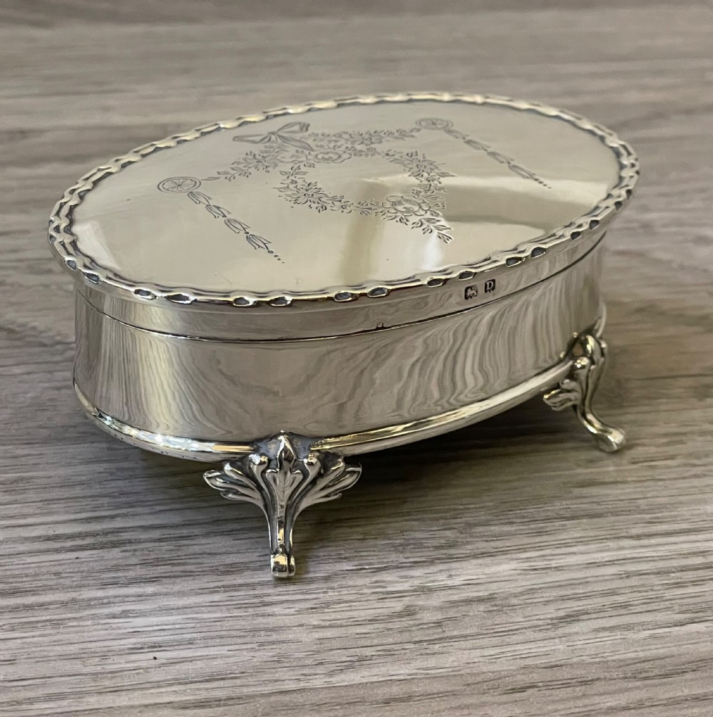 Quality George V Silver Jewellery Box By Synyer & Beddoes  View IV