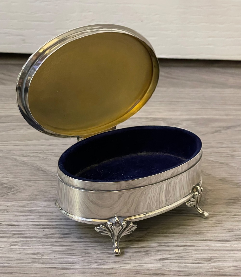 Quality George V Silver Jewellery Box By Synyer & Beddoes  View V
