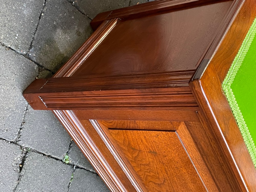 Victorian Mahogany Ottoman Window Seat by Gillows View VII