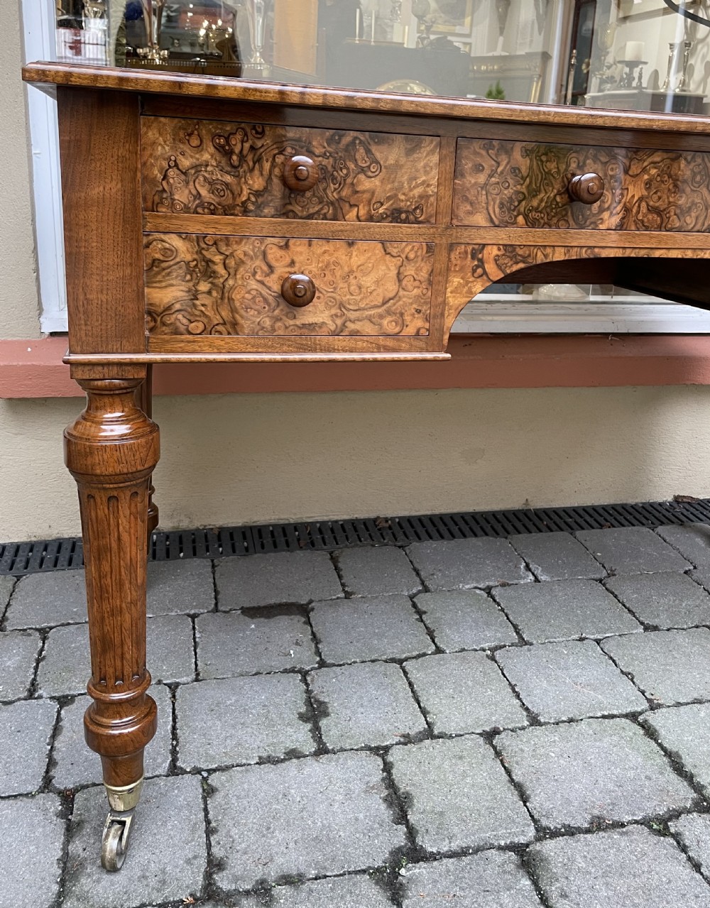 Quality Victorian Burr Walnut Dressing Table by Holland & Sons View IV