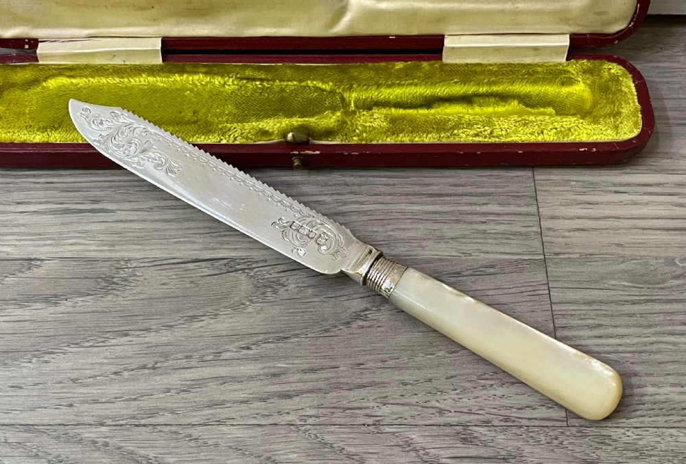 Edwardian Silver & Mother Of Pearl Cake Knife in fitted case.  View II