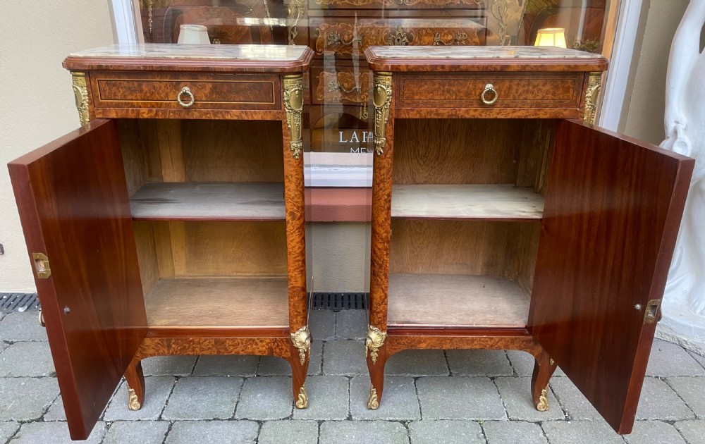 Pair of French Burr Walnut Bedside Tables View VII
