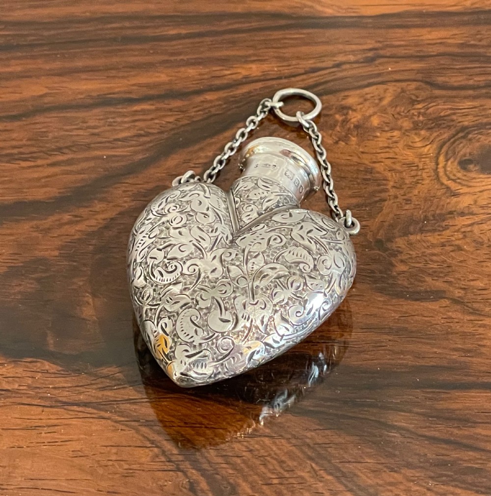 Superb Silver Heart Shaped Scent Perfume Bottle by Sampson Mordan, London 1899 View VII