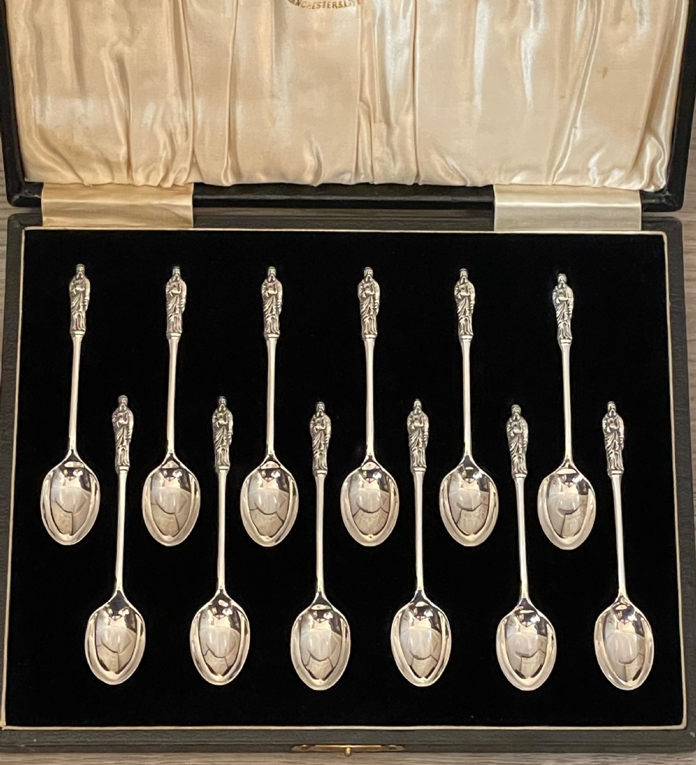 Set of 12 George V Solid Silver Apostle Spoons View III