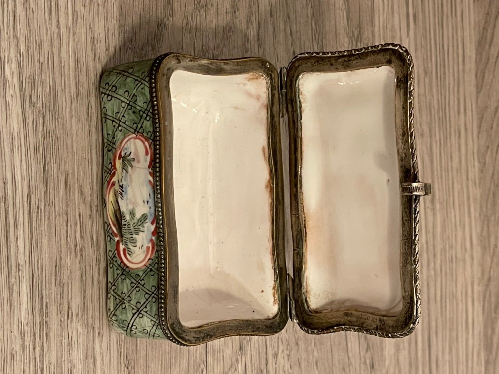 18th Century Chinoiserie Table Box by Veuve Perrin View VI