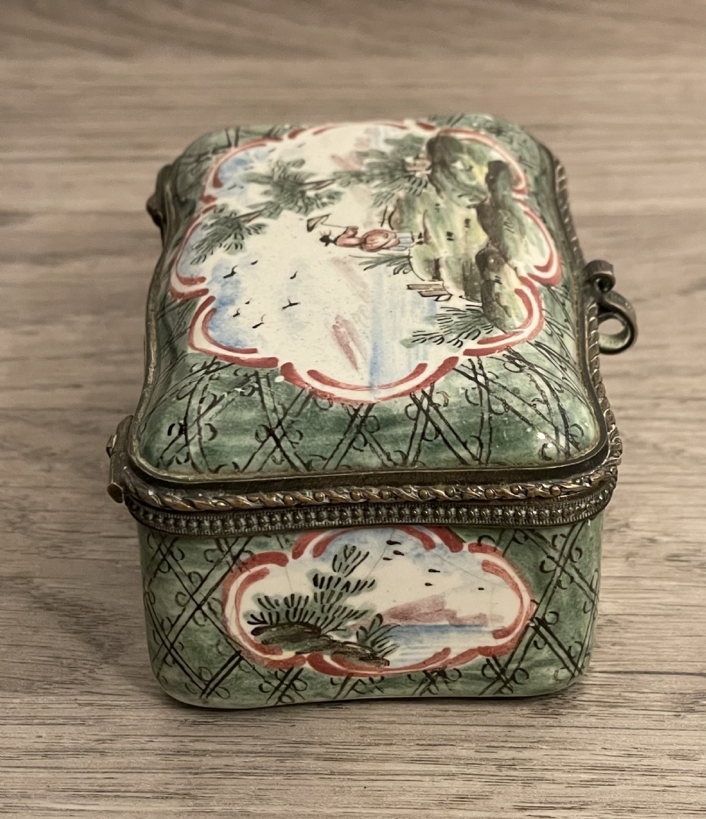 18th Century Chinoiserie Table Box by Veuve Perrin View VII