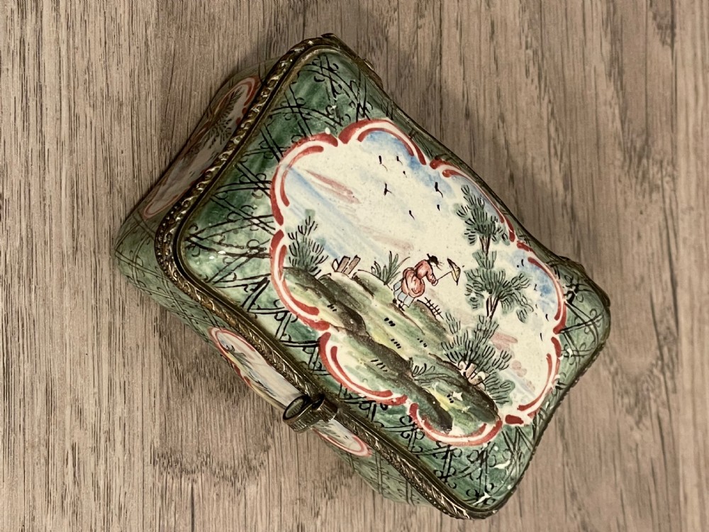 18th Century Chinoiserie Table Box by Veuve Perrin View VIII