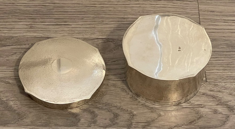 Chinese Solid Silver Box, Hung Chong View V