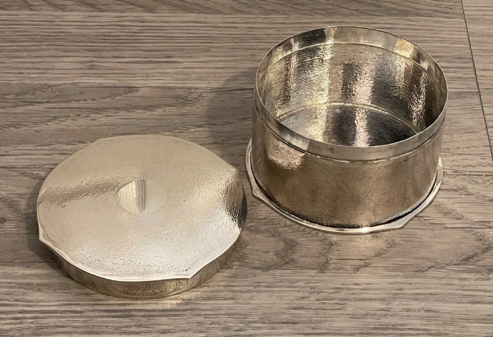 Chinese Solid Silver Box, Hung Chong View VI