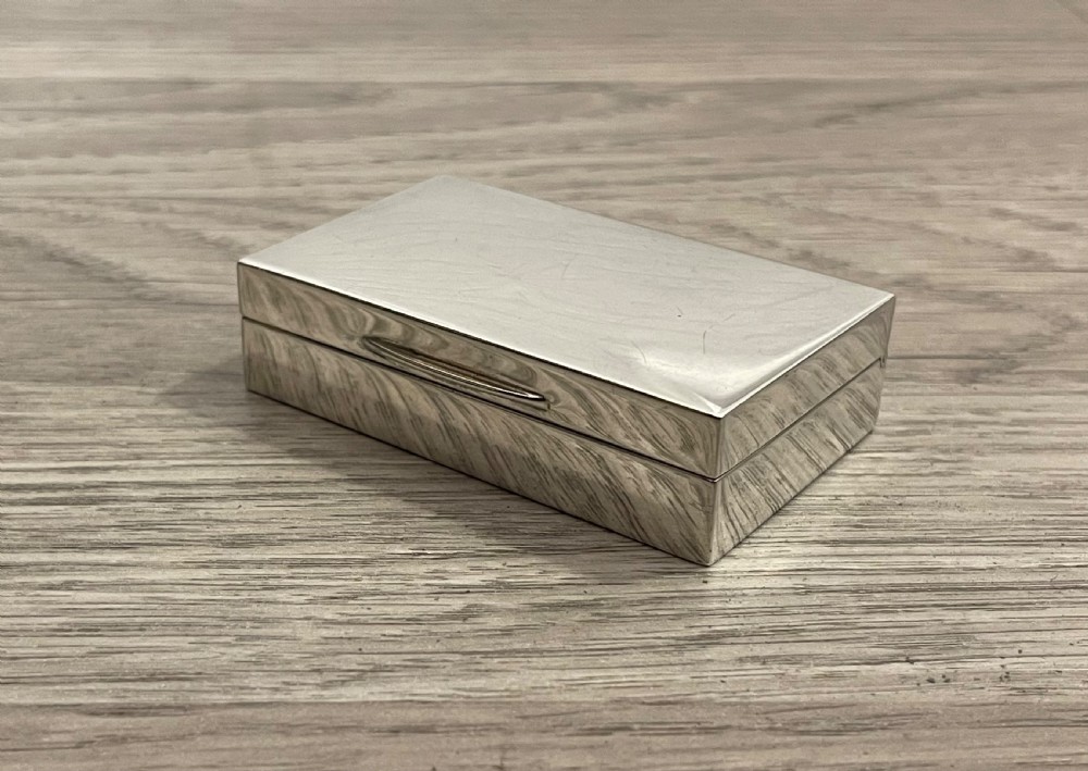 George V Silver Snuff Box, 1930 View II