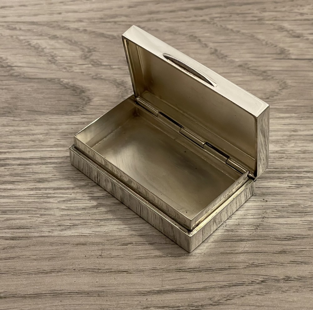 George V Silver Snuff Box, 1930 View IV
