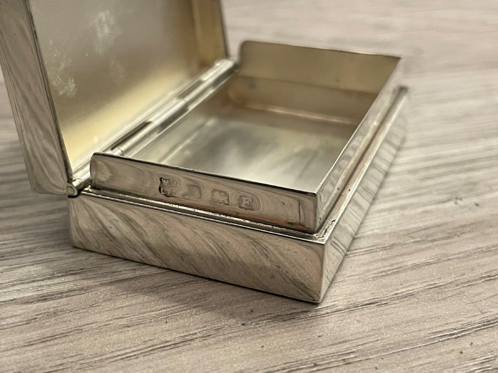 George V Silver Snuff Box, 1930 View VI
