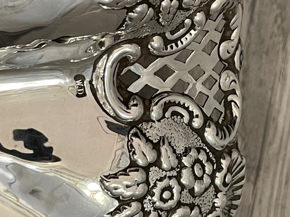 Edwardian Solid Silver Pedestal Basket, 1905 View III