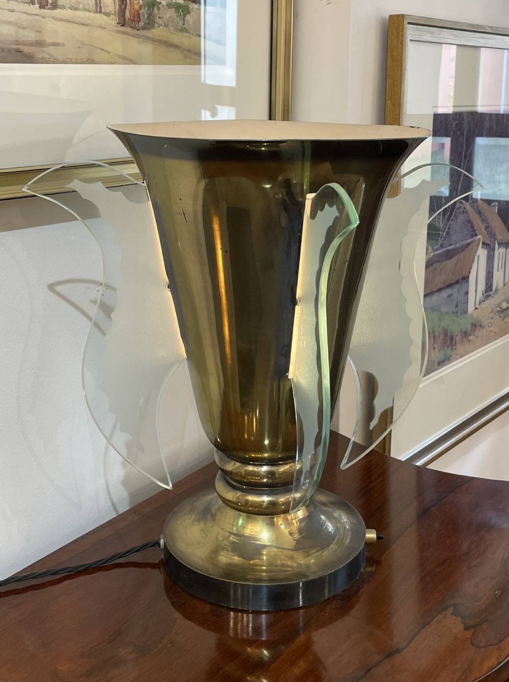 Stylish Art Deco Vase Lamp View III