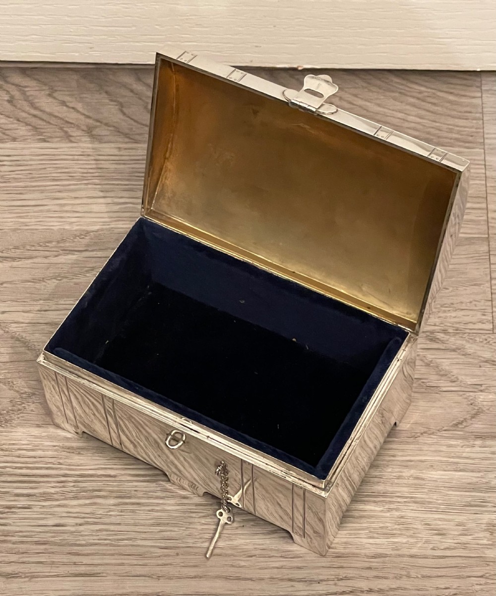 Rare Large Edwardian Solid Silver Jewellery Box, Chester 1910 View VIII