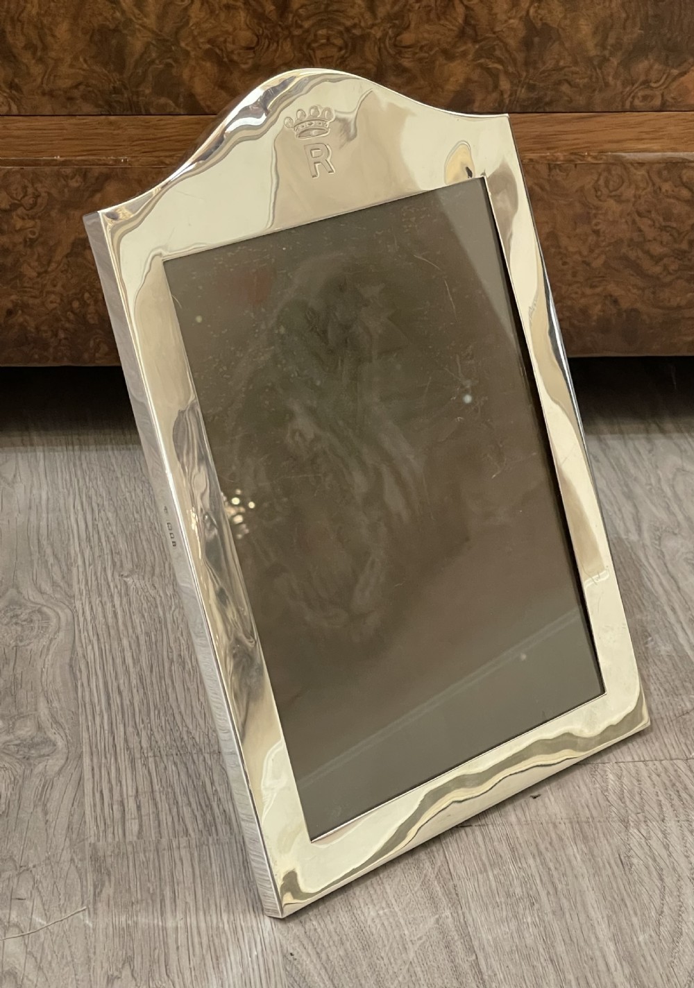 Quality George V Silver Photograph Frame, Coronet of Baron
