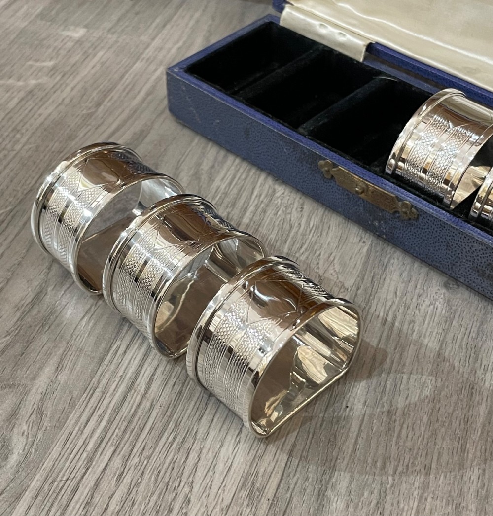 Set of Six Art Deco Silver Napkin Rings, 1933 View II
