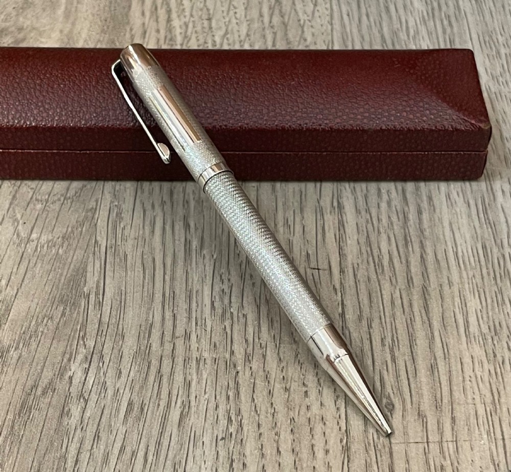 Yard o Led Solid Silver Pencil View VII