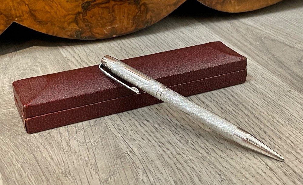 Yard o Led Solid Silver Pencil View VIII